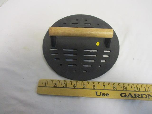 Cast Iron Panini/Sandwich Press with Wood Handle