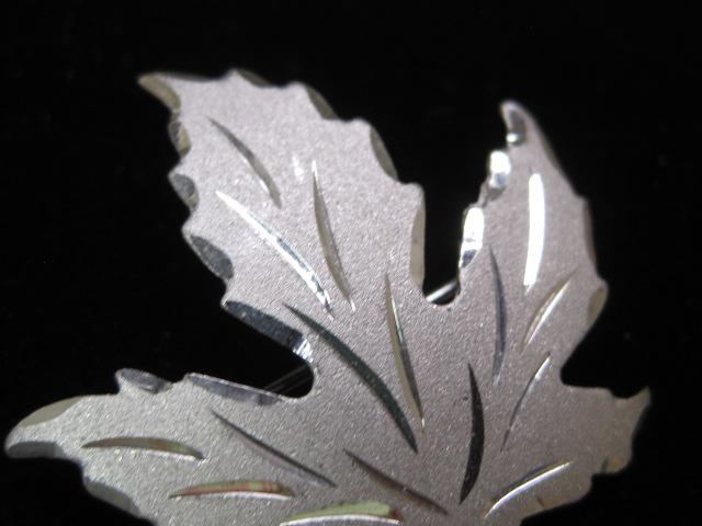 Sterling Silver Front Etched Leaf Brooch