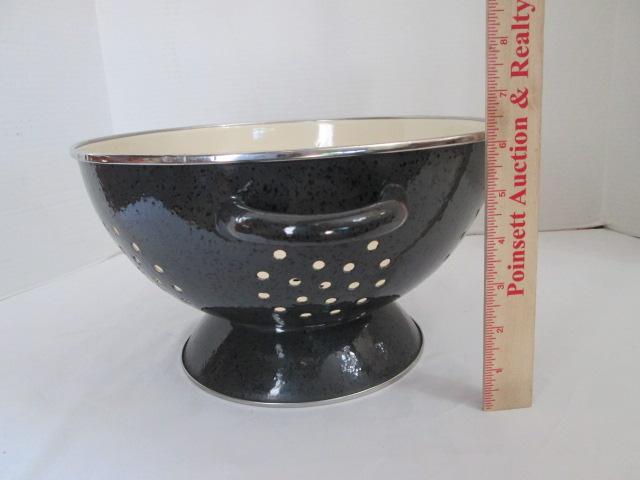 Large Paula Deen Signature Enamel Colander