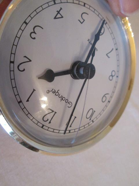 Quartz Godinger Porcelain Table Clock