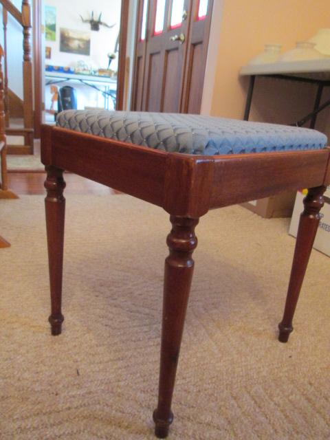 Singer Sewing Storage Seat Stool and Wood Foot Stool