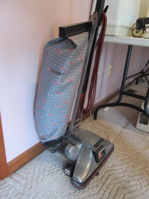 Kirby Heritage II Upright Vacuum