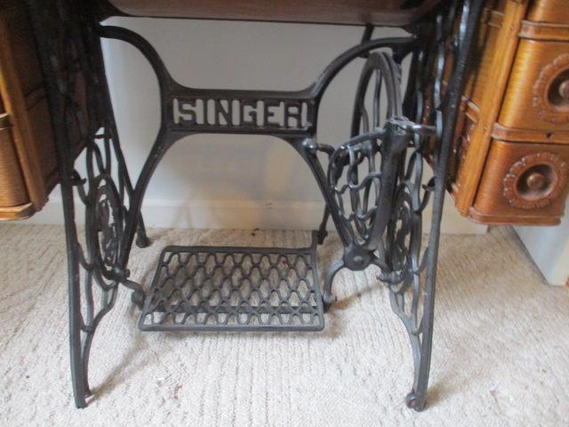 Antique Singer Treadle Sewing Machine in Tiger Oak Cabinet