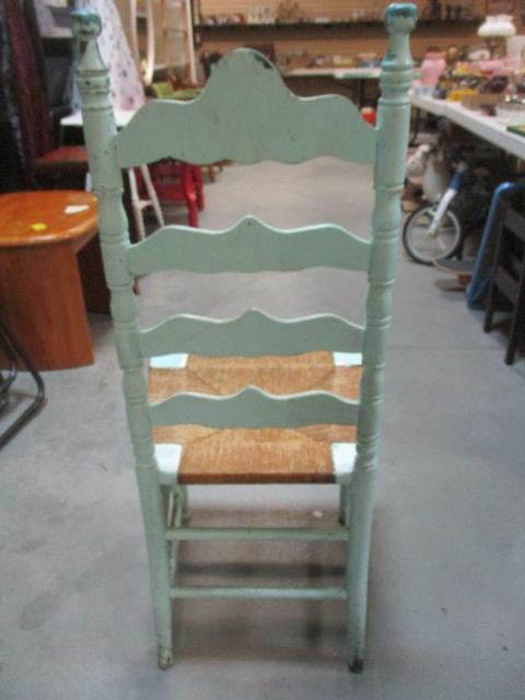 Ladder Back/Rush Seat Chair