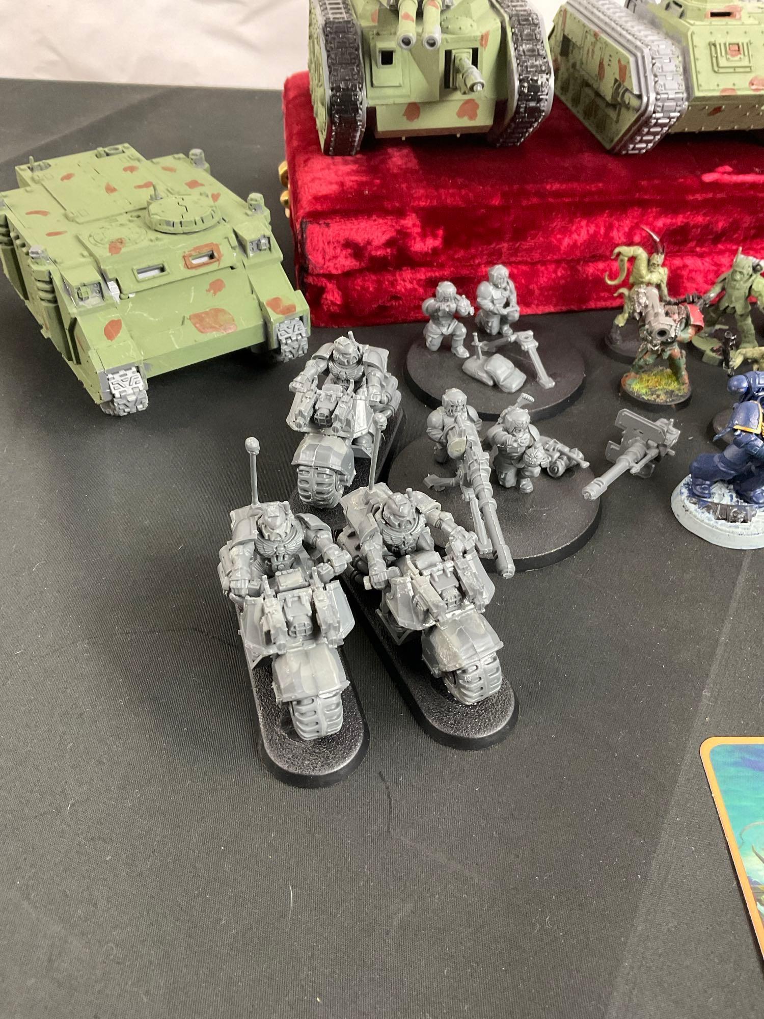 Collection of Warhammer Citadel Crusader Mini's - Most painted - See pics