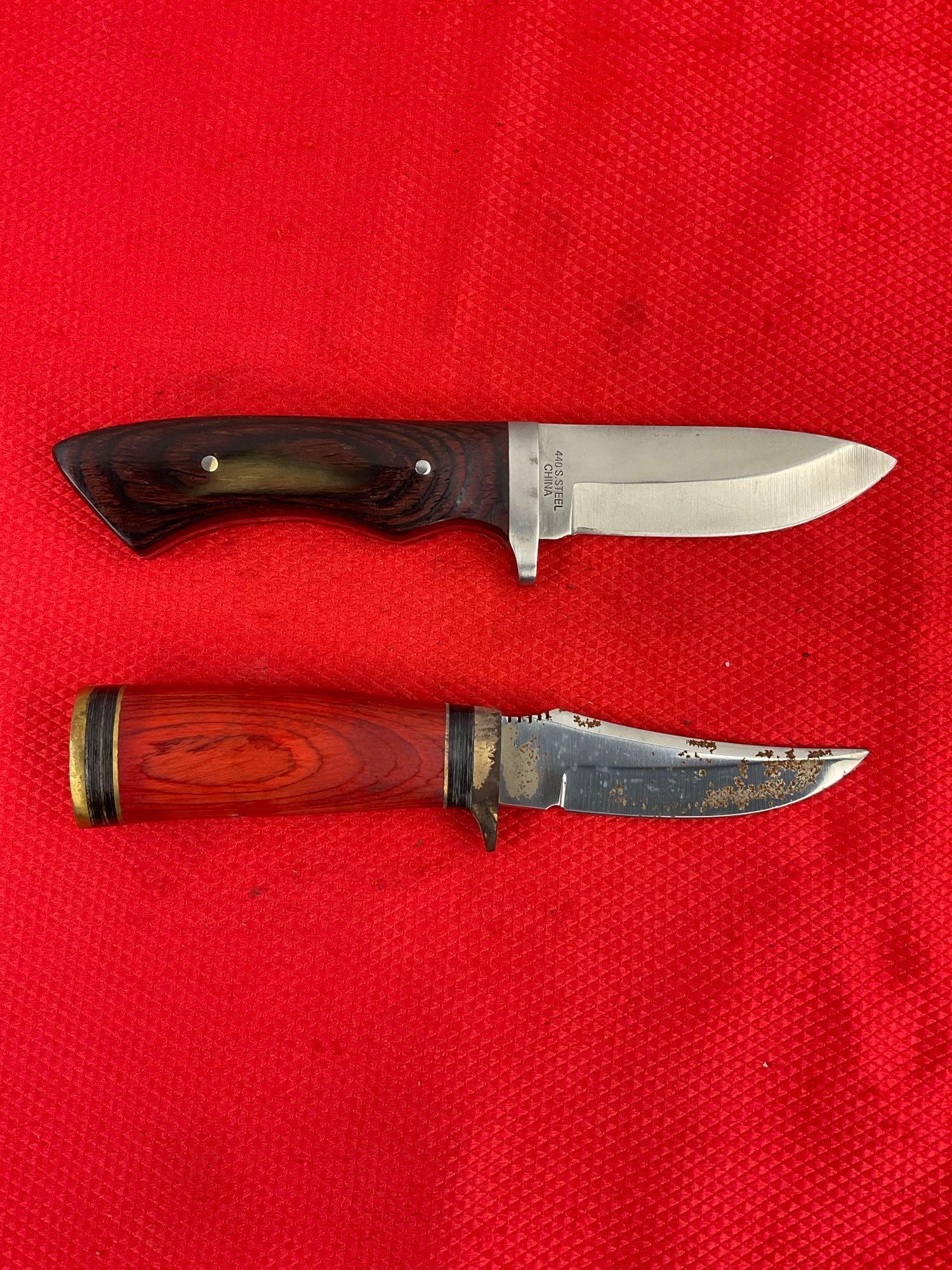 2 pcs 3.5" Steel Fixed Blade Hunting Knife w/ Sheathes. 1x Rite Edge, 1x Sports Afield. As Is. See