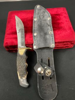 Vintage Fixed Blade Knives, Schrade-Walden 147 Hunters Companion & Schrade Heritage w/ Sheaths