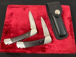 Pair of Vintage Buck Folding Pocket Knives, 2x Model 501 Solo Knife Single Blade w/ Wood Handle