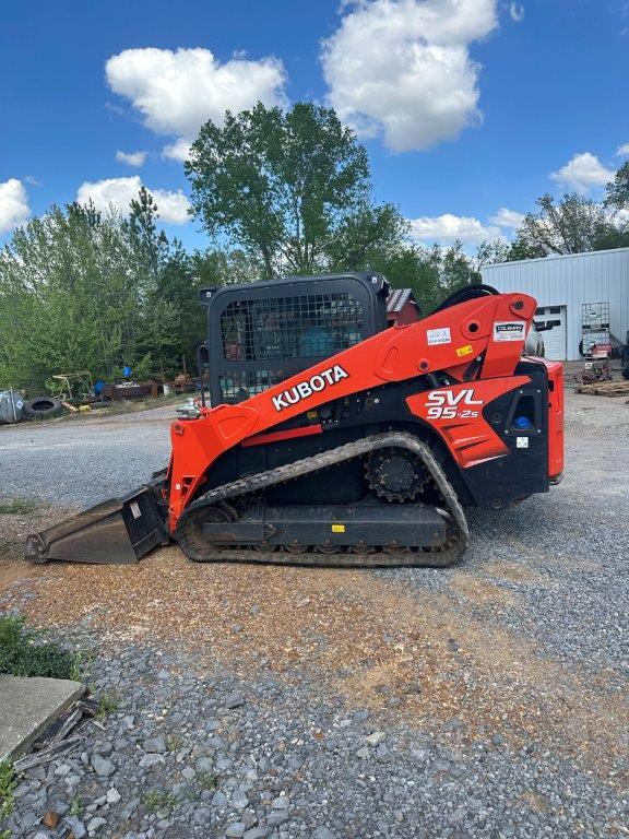 2018 Kubota, 387 hrs, E190SVL 95-2S Track Skid Loader, S/N 1013855 (sells without bucket attachm