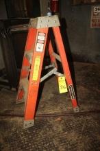 3' Fiberglass Step Ladder