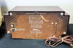 Zenith 1950s Tube Radio / Telecron Clock - Model 733, 15½"x7½"x7½", Hum & S