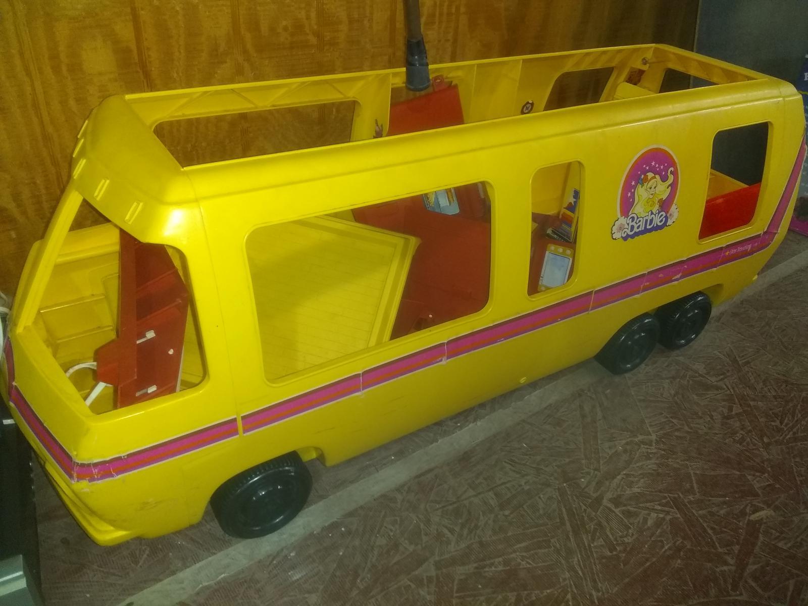 BL- Vintage Barbie Bus w/ Accessories