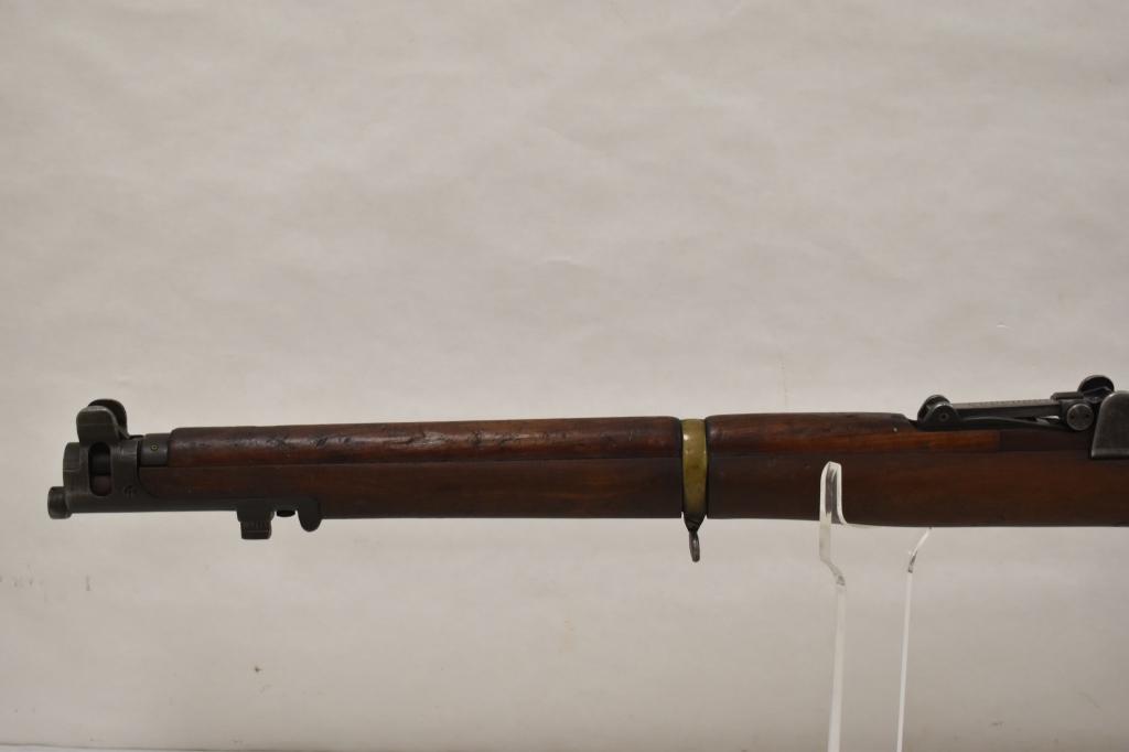 Gun. Enfield SMLE no. 1 MK 3 1942 .303 Rifle