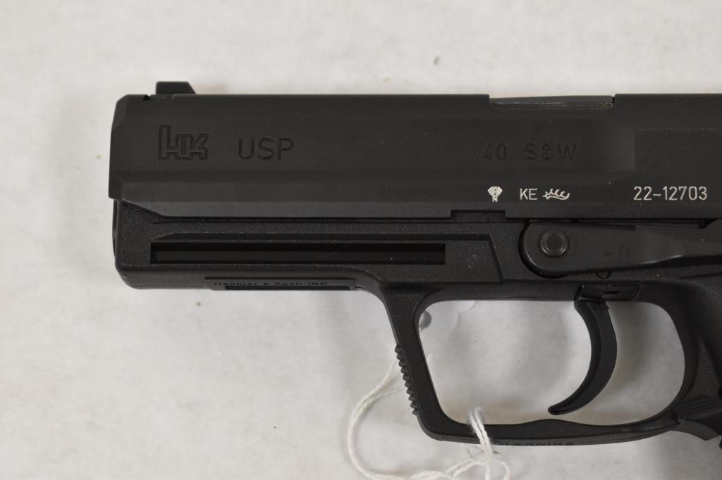 Gun. H&K model USP40 40 S&W cal Pistol