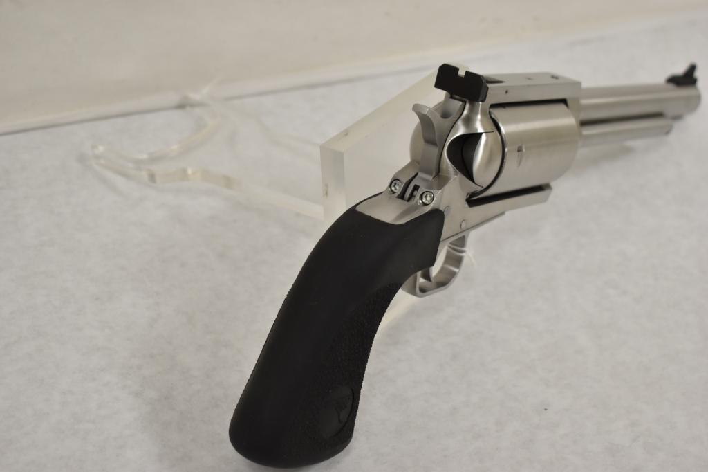 Gun. Magnum Research SS BFR 45 70 cal  Revolver