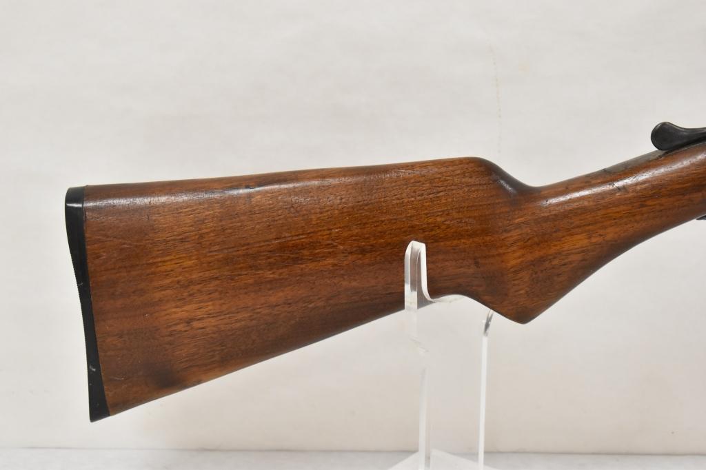 Gun. Iver Johnson Champion 16 ga Shotgun