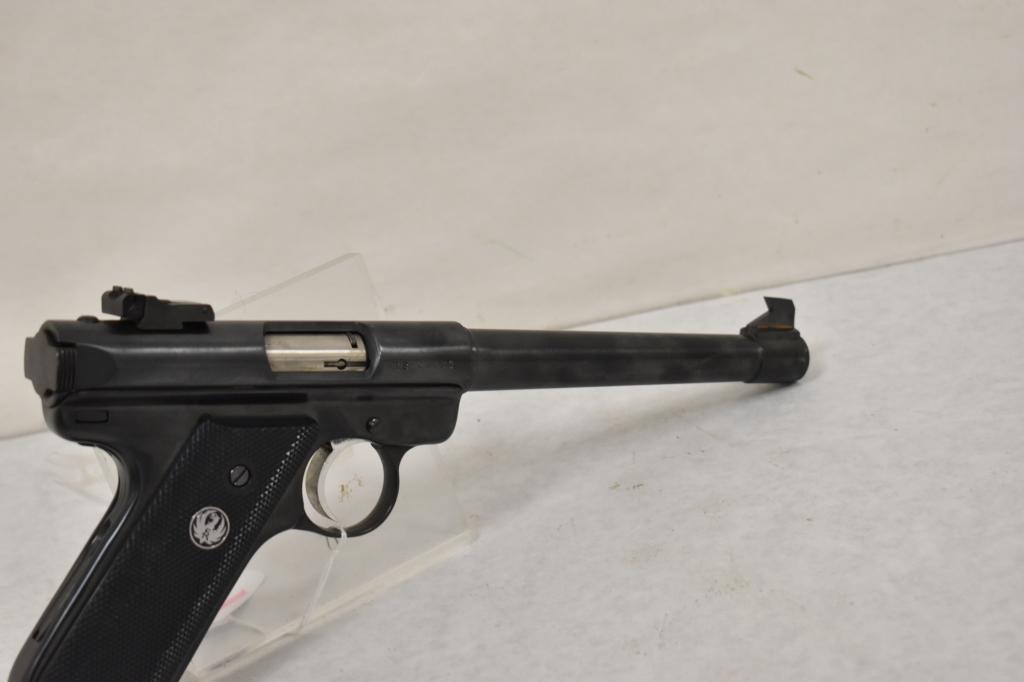 Gun. Ruger Mark II Target .22LR Pistol