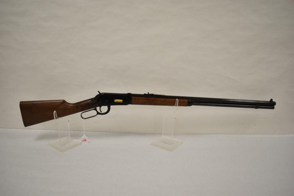 Gun. Winchester Model 94 Classic . 30-30 Rifle