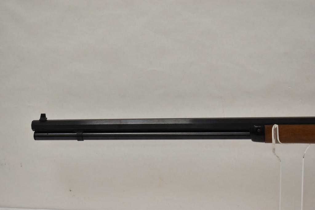 Gun. Winchester Model 94 Classic . 30-30 Rifle