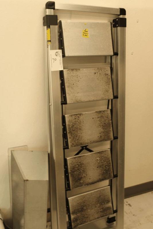 Aluminum Step Ladder