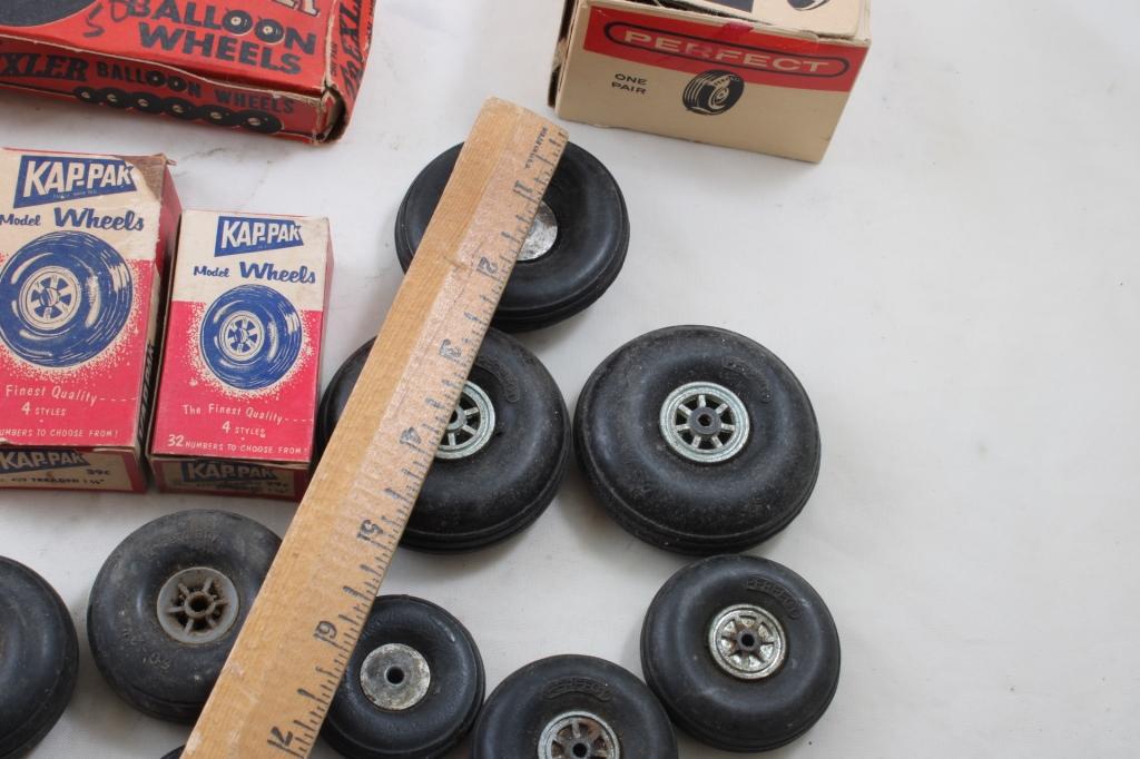 Parts Wheels, Propellers & More for Model Aircraft