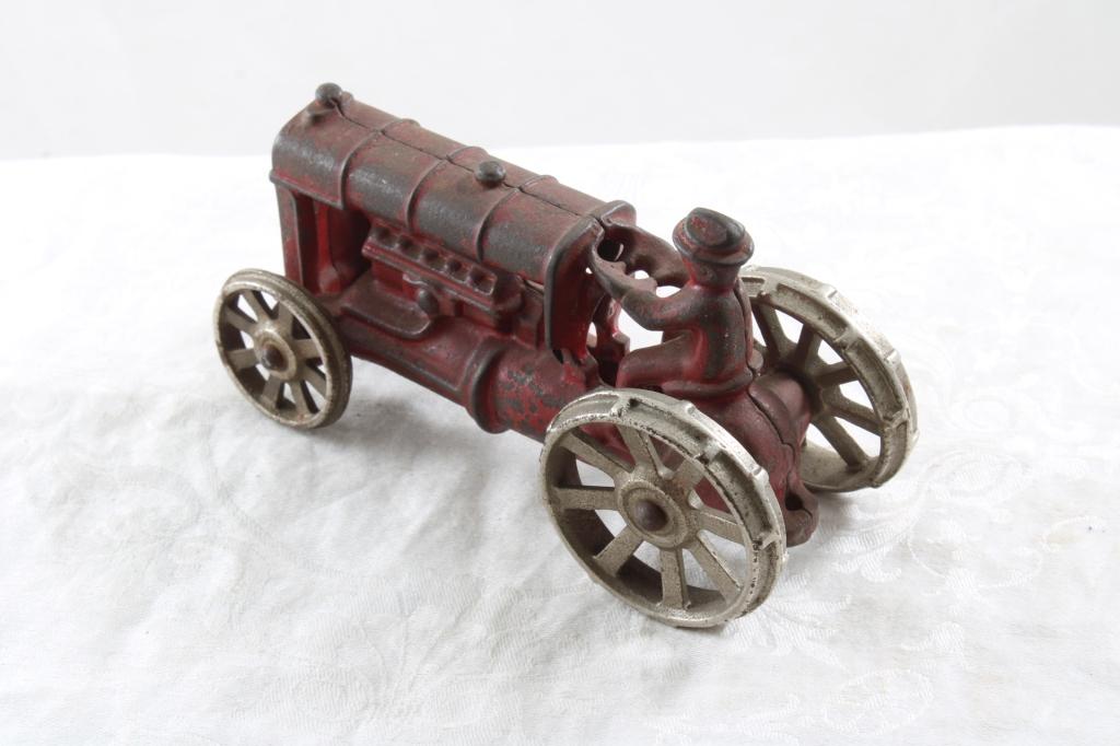 Arcade Fordson Cast Iron Tractor