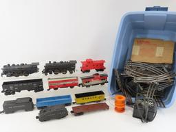 Lionel 1061 &400 engines, other cars and more