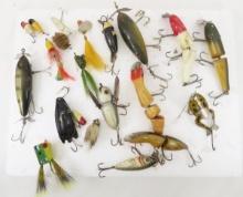 Vintage wood fishing lures Heddon, CCBC