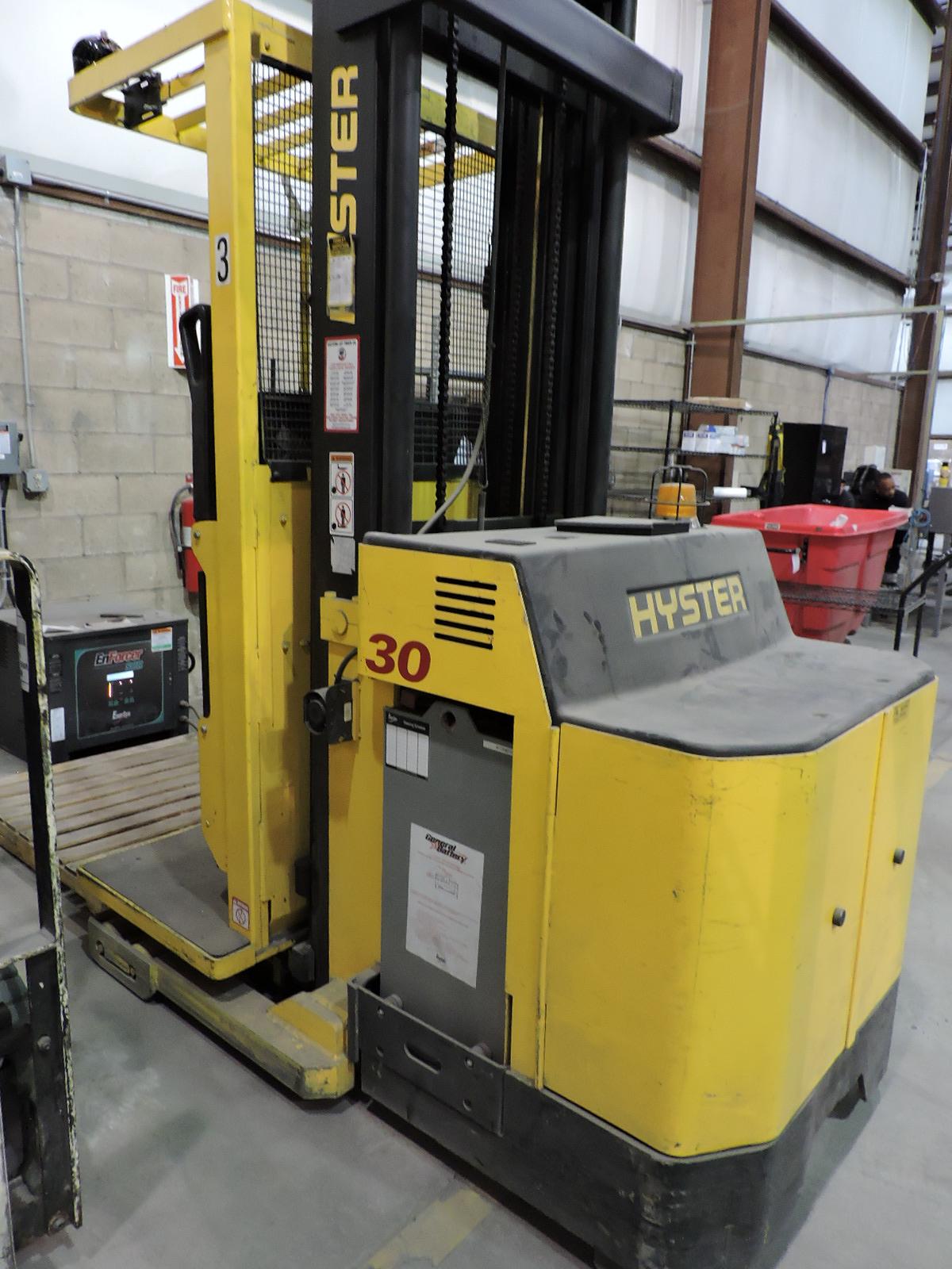 HYSTER - Electric Stand-Up Fork Truck / Forklift / 2600 LB Capacity