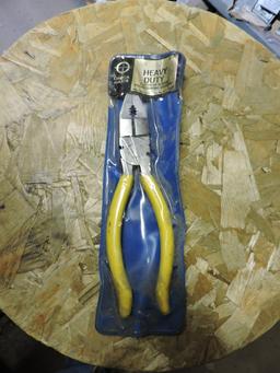 9 Heavy Duty Lineman's Pliers - NEW Vintage Stock in Original Packages