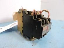 Allen Bradley Bulletin 700 / Type N / AC Relay -- 1 Piece