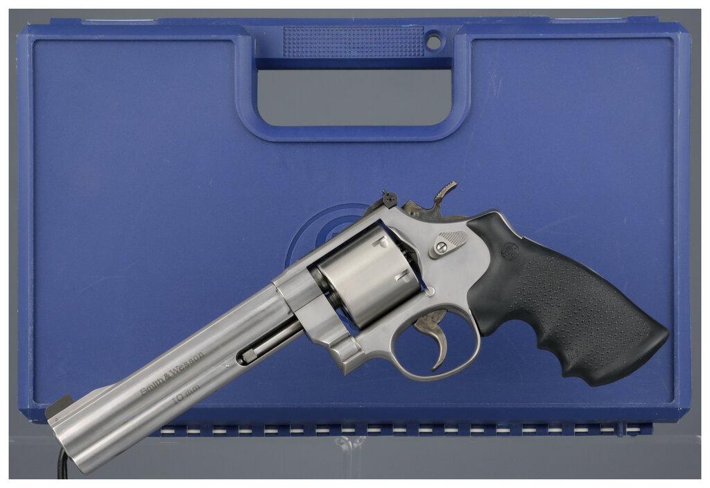 Smith & Wesson Model 610-1 Classic Double Action Revolver