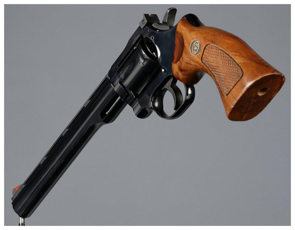 Dan Wesson Model 15-V8 Double Action Revolver