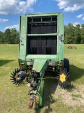 JD 430 HAY BALER