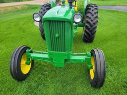 John Deere Model 1010 Gas Utility