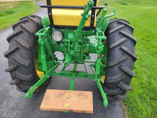 John Deere Model 320