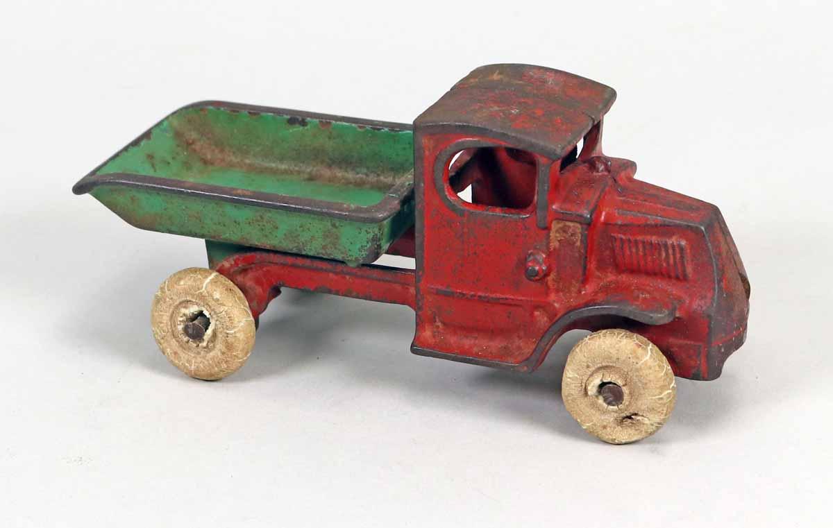 Arcade Cast Iron Dump Truck