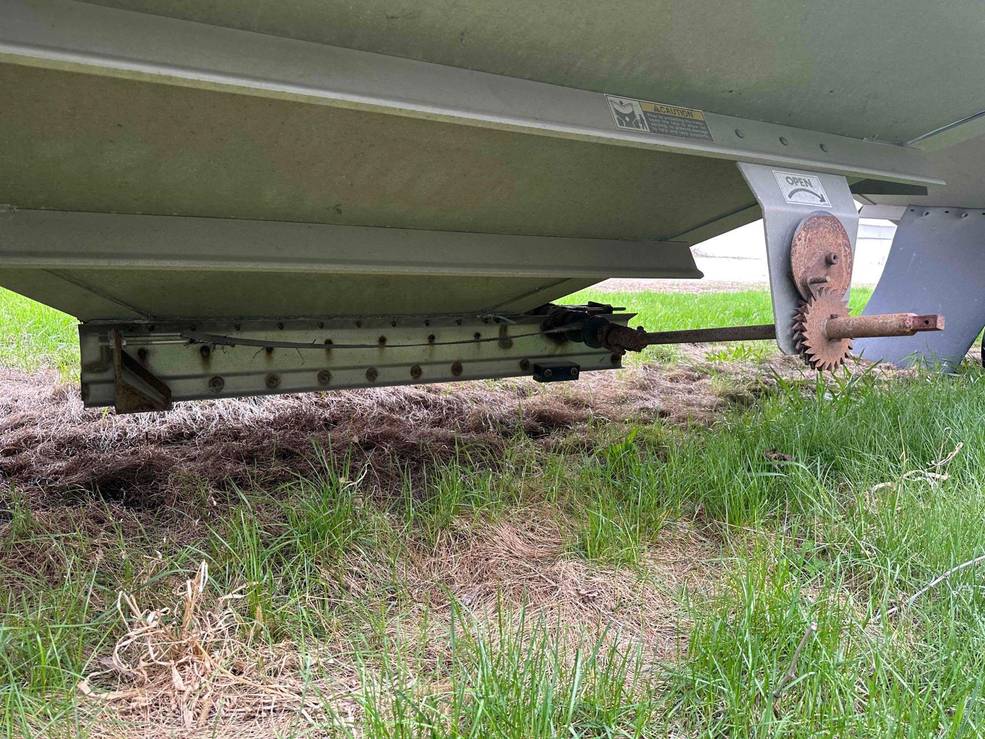 2010 Wilson Pacesetter 43' Grain Trailer