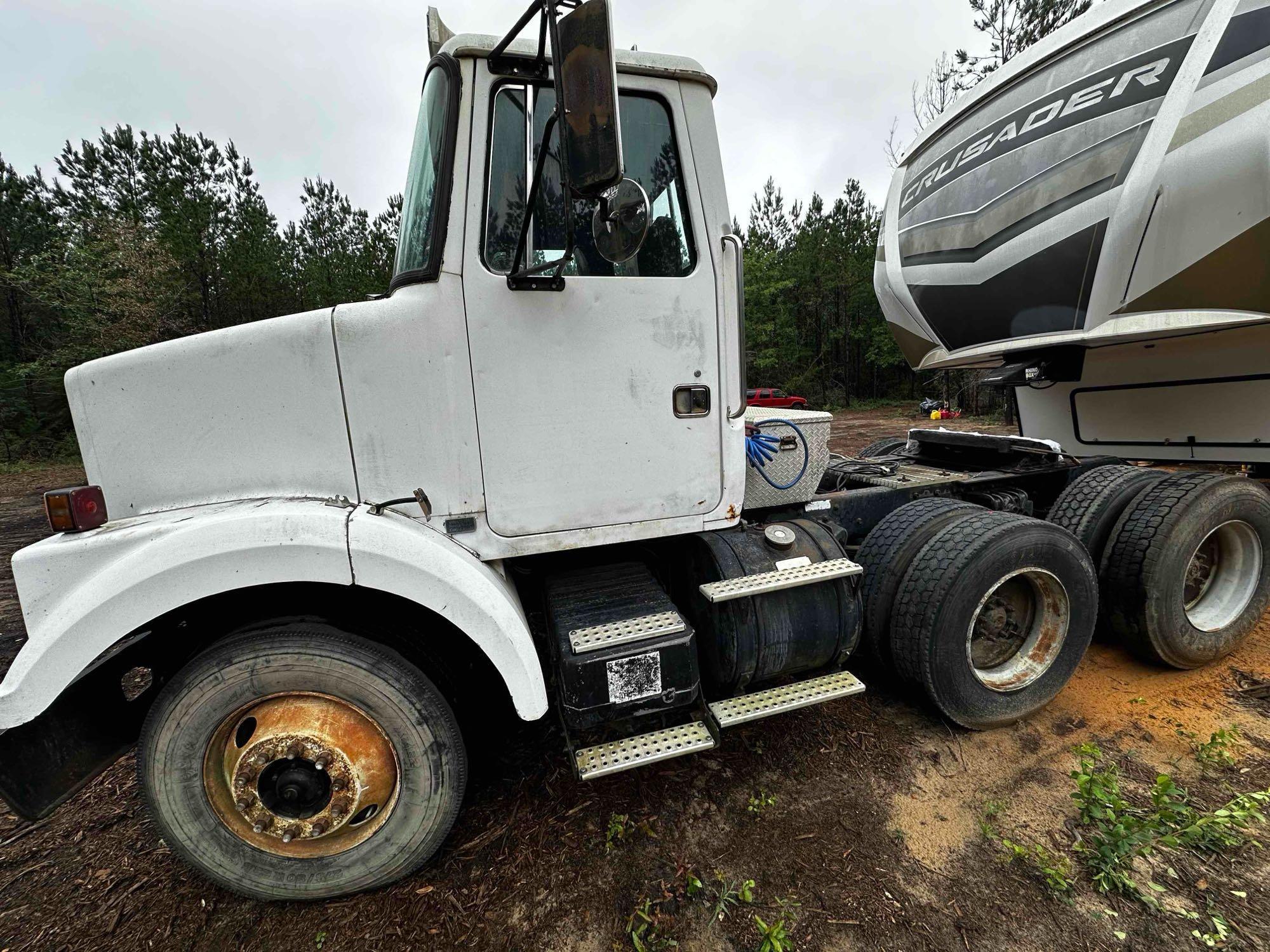 1988 Volvo GM Truck Tractor