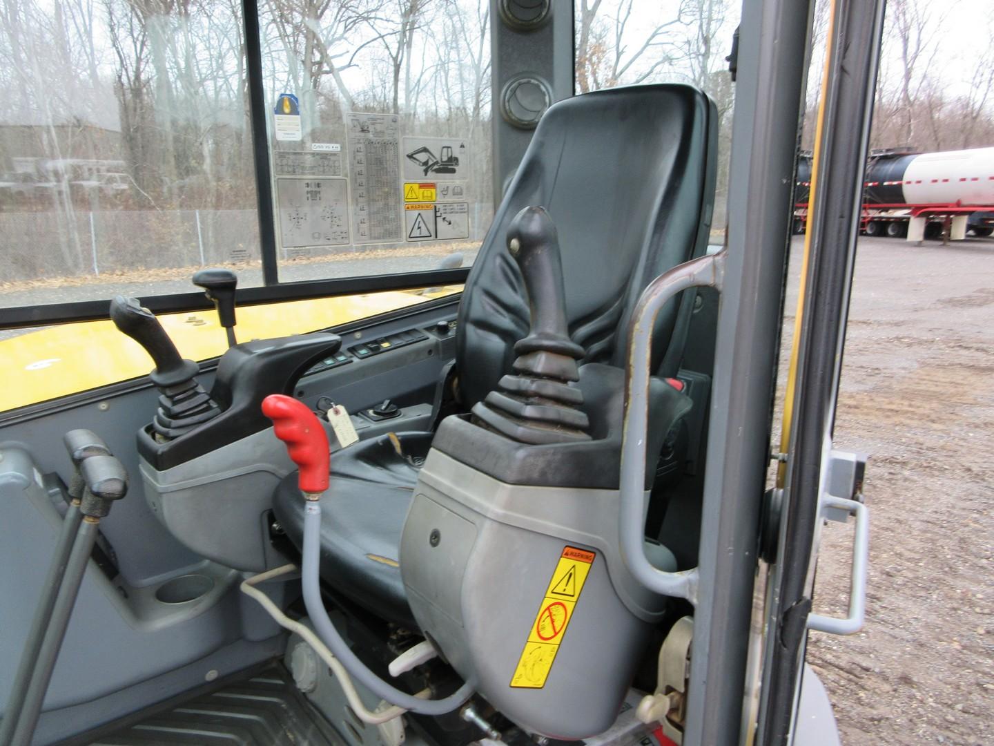 2008 Volvo ECR88 Hydraulic Excavator