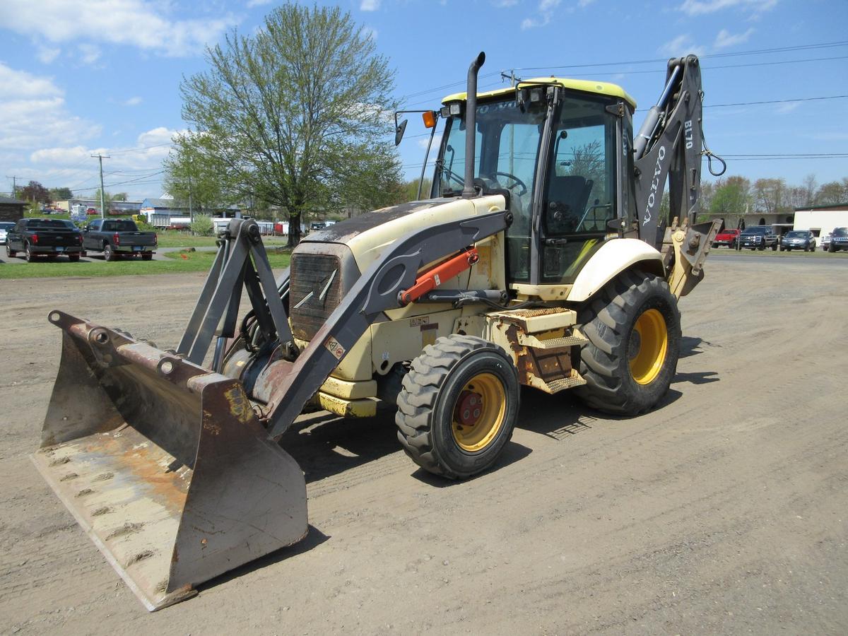 2005 Volvo BL70 Backhoe Loader