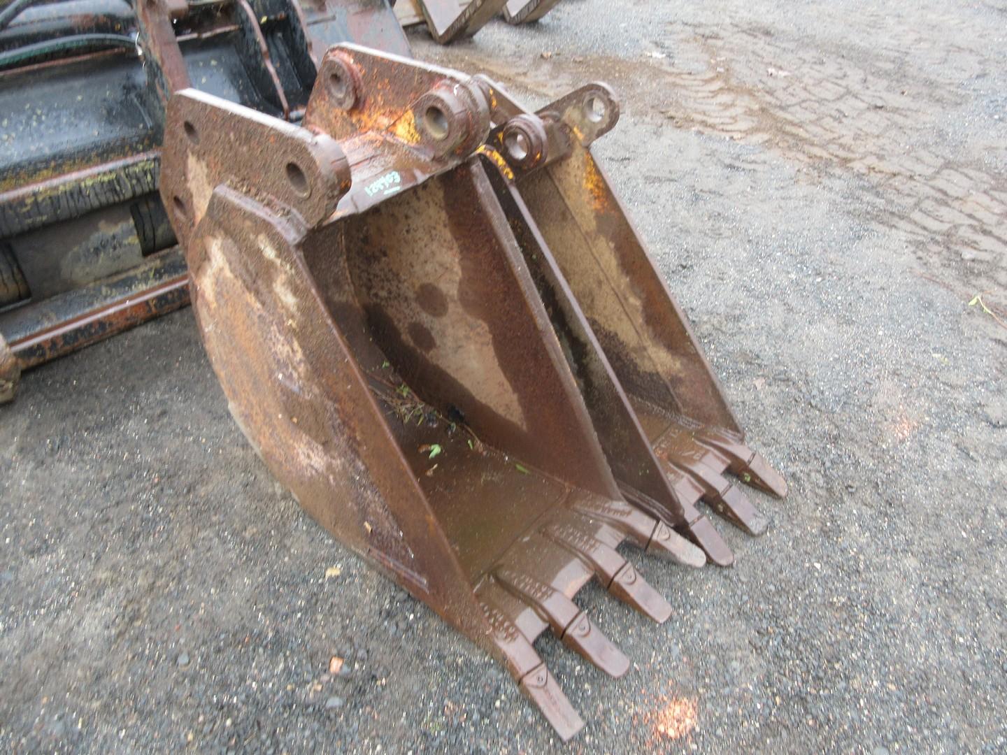 Hensley 16" Bucket With Teeth,