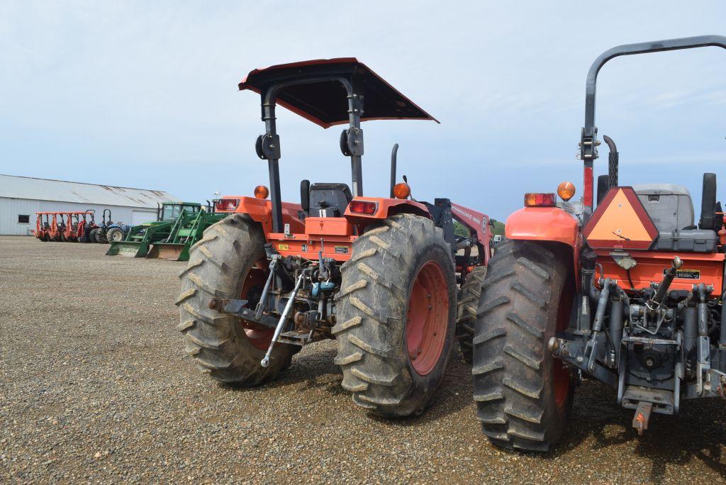 KUBOTA M6800 UTILITY SPECIAL CANOPY 4WD W/ LDR BUCKET 411HRS (WE DO NOT GUARANTEE HOURS)