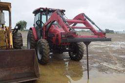 MAHINDRA 7060 4WD C/A W/ LDR AND HAY SPEER 1530HRS. WE DO NOT GAURANTEE HOURS