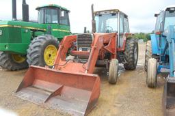 MF 699 2WD C/A W/ LDR AND BUCKET 4735HRS. WE DO NOT GAURANTEE HOURS