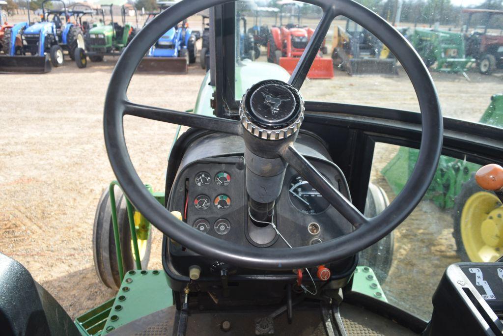 JD 4040 2WD C/A, 9 HRS (HRS NOT GUARANTEED)