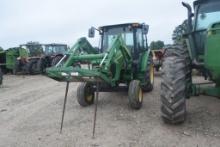 JD 5325 C/A 2WD W/ LDR BUCKET, 4651 HRS (HOURS NOT GUARANTEED) JUMPS OUT OF GEAR