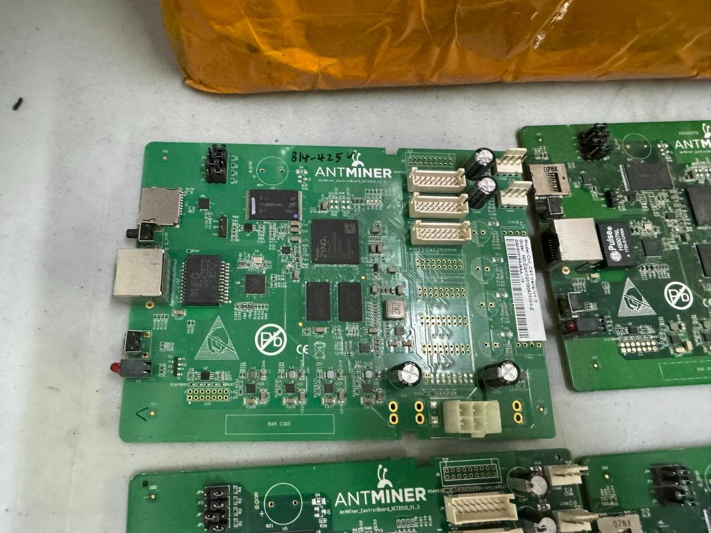 ANTMINER HASH BOARDS (YOUR BID X QTY = TOTAL $)