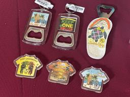 LOT CONSISTING OF ASSORTED BEACH-THEMED SOUVENIRS