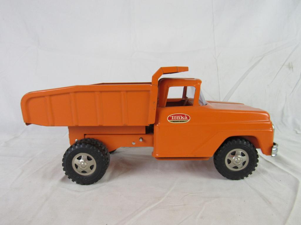 Beautiful Vintage Tonka (Mound, Minn) Orange Pressed Steel Dump Truck